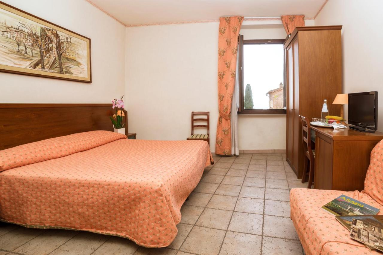 San Pietro Hotel 3*